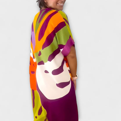 Roos - Casual Dress with Colorful Leaf Print