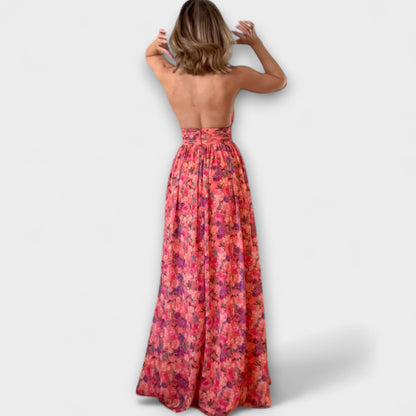 Nortrud - Backless Maxi Dress with Floral Pattern